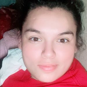 Meet your Posher, Priscilla